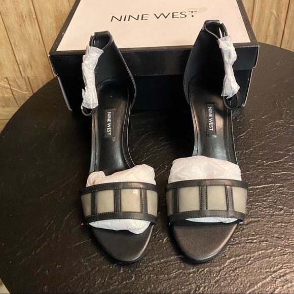 Magnifiques Chaussures Plates Nine West Motif Panthère, Taille 6,5/37, Noir